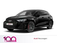 Audi RS3, 2.5 TFSI Sportback Carbon, Jahr 2024 - Köln