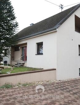 Orscholz: Großes Mehr-Generationenhaus in ruhiger Wohnstraße - Mettlach