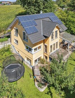 Großzügiges Einfamilienhaus in Holzhäuseln / Buch a. Erlbach - Buch (Erlbach)
