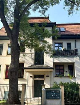 Bezugsfreie 2-Zimmer-Wohnung mit 2 Balkonen im beliebten Loschwitz! - Dresden