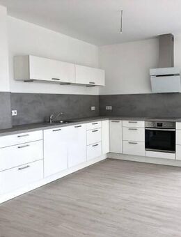 Moderne 3-Zimmerwohnung mit Balkon in Pampow zu vermieten - Pampow