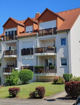 2-Raum-Wohnung *** idyllische Lage mit EBK und geräumiger Garage *** vermietet - Bocka