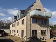 Delmenhorst: ETW mit 4-Zimmern im EG/OG links auf knapp 129 m² Wohn- und Nutzfläche im KfW40 Standard in einem 4-Fami... - Delmenhorst