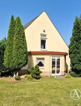 Einfamilienhaus mit unverbautem Blick in Ortsrandlage auf großem Grundstück - Rüdersdorf (Berlin)