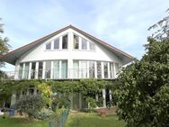 Attraktives HAUS im HAUS mit Garten - 3 Zimmer auf 2 Ebenen - Gauting