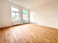 Exklusive, vollständig sanierte 5-Zimmer Altstadtwohnung mit großem Balkon und Stellplatz - Parchim