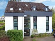 Geräumige Erdgeschosswohnung mit Terrasse - Großhansdorf