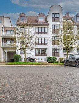 Gepflegte 2 Zimmer-Dachgeschosswohnung mit Loggia in Horn! - Bremen
