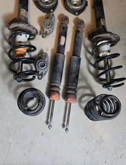 Audi TT 8J Fahrwerk mit Domlager - Edenkoben