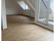 Wunderschöne 3-Zimmer Wohnung mit Balkon & Einbauküche in Top-Lage - Nürnberg