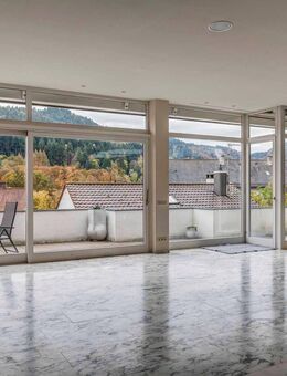 Unvergleichliches Idyll: Großzügiges Anwesen in Hanglage in Baden-Baden - Baden-Baden