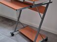 Computertisch mit Drehstuhl in 06369