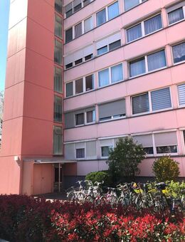 Großzügige 4,5 Z.Wohnung in Emmendingen - Emmendingen