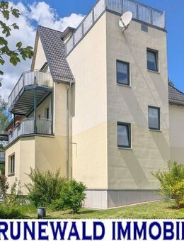 Moderne 3-Raum-Wohnung mit Garten & Kaminanschluss im sanierten Herrenhaus in Bad Klosterlausnitz. - Bürgel Zentrum