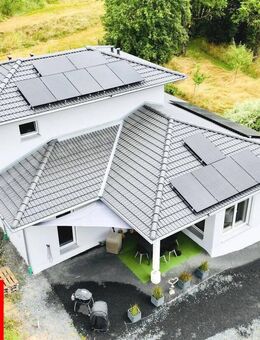Neubau-Villa 2024: Lichtdurchflutet, nachhaltig, außergewöhnlich. KFW 40plus! - Steinau (Straße, Brüder-Grimm-Stadt)
