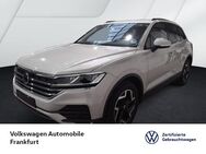 VW Touareg, 3.0 TDI, Jahr 2024 - Frankfurt (Main)