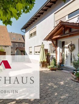 Zwei Wohnhäuser auf einem Grundstück in Kitzingen - vielseitig nutzbar, modern ausgestattet und mit viel Potential - Kitzingen