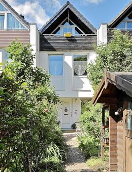 Familienfreundliches Reihenhaus mit Garten, drei Balkonen und Stellplatz in Hassels - Düsseldorf