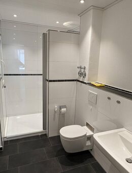 Moderner Altbau mit Fußbodenheizung! - Bremerhaven