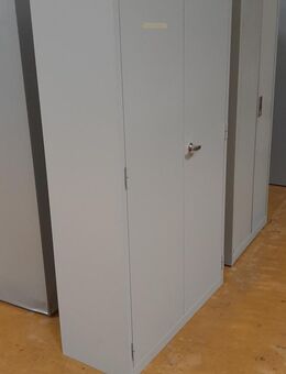 Bigla Metallschrank B 100 T 40 H 190cm - Laufenburg