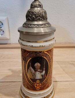 Bierkrug mit Zinndeckel zum 80. Geburtstag von Papst Benedikt - Frankfurt (Main) Sachsenhausen-Süd