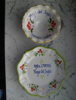 2 Keramik Souvenirs handbemalt Playa del Inglés Gran Canaria Spanien Deko Schale Teller zus. 3,- - Flensburg