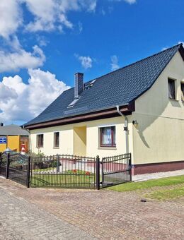 großzügiges Einfamilienhaus mit separater Ferienwohnung im Ostseebad Karlshagen - Karlshagen