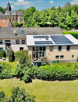 DUO: Repräsentatives Zuhause plus Renditeobjekt: Stilvolles Einfamilienhaus & Mehrfamilienhaus, ges. ca. 549 qm Wfl., ca. 10 Min. zur LUX-Grenze - Trierweiler