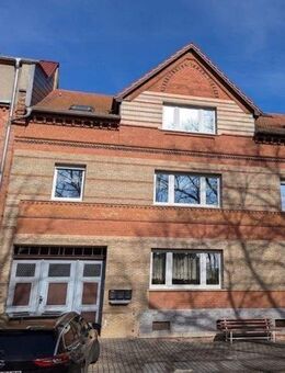 Schönes Dreifamilienhaus in ruhiger Gegend - Teuchern