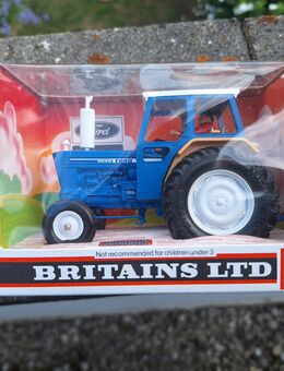 1:32 ? Trecker--Ford Trecker Britains 9524 NEU in der OVP - Meckenheim