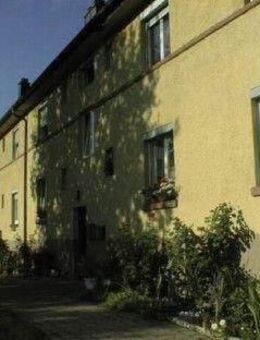 Für Handwerker: teilrenovierte 2-Zimmer-Wohnung - Heidenheim (Brenz)