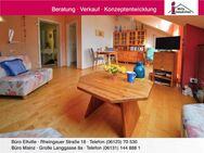 Pfiffige Dachgeschoss-Wohnung mit sonniger Dachterrasse und Garage in ruhiger 1-A-Lage - Budenheim