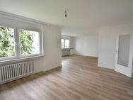 Großer Wohn- und Essbereich! Renovierte 3-Zi-Whg mit Balkon - Mönchengladbach