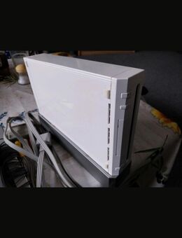Wii Konsole mit 5 spiele - Gelsenkirchen