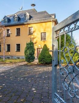 Saniertes Wohn- und Geschäftshaus mit zahlreichen Objektvorteilen - Crinitzberg