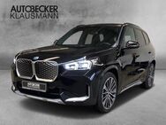 BMW iX, 1 eDrive20 xLine LMR 20, Jahr 2024 - Krefeld