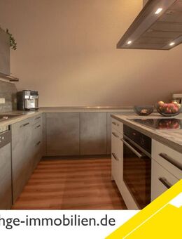 Geesthacht: Großzügige 3-Zimmerwohnung im Einfamilienhaus mit Garten, Balkon und Dachboden! - Geesthacht