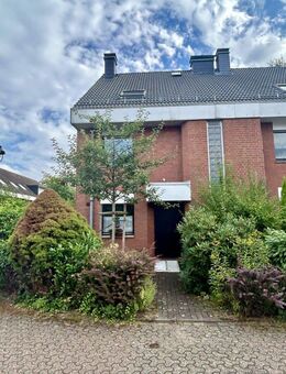 schön und ruhig gelegenes, solide gebautes Zweifamilienhaus in Düsseldorf-Benrath/Urdenbach - Düsseldorf
