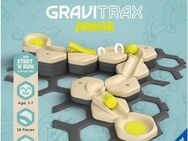 Ravensburger Kugelbahn-Bausatz GraviTrax Junior Starter-Set S Start and Run, Made in Europe