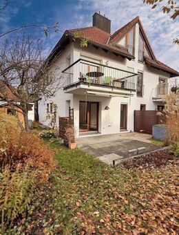 Bezugsfreie Gartenwohnung mit Wohn/Nutzfläche von 103 m² + Garage + Stellplatz - München