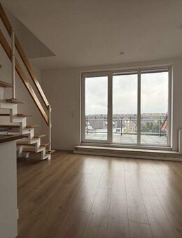 Attraktive 2-Zimmer-Maisonette-Wohnung mit Küchenzeile & Balkon! - Paderborn