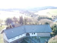 Landhausvilla mit Hallenbad und Wohnhalle, für Leute die etwas bewegen, Für sich sein - Oberreidenbach