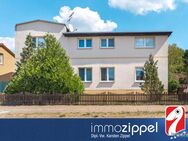 Anlageobjekt in Britz b.Eberswalde: MFH mit 5 Wohnungen, 5 Garagen, voll vermietet, 1.407 m² Grdstck - Britz