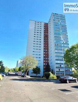 Attraktive Kapitalanlage - Zentrale 2-Zimmer Wohnung mit Loggia und Außenstellplatz - Erlangen