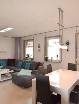 Charmantes Zuhause mit Einliegerwohnung und Gartenidylle! - Königslutter (Elm)