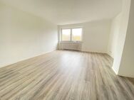 Schöne Grüße aus Hagen, Wohnung ist renoviert - Hagen (Stadt der FernUniversität)