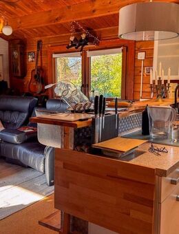 Ferienhaus + Kamin, Internet, Garten & Komfort - Dauerhaft Bewohnbar als Zweitwohnsitz in Wulsbüttel - Hagen (Bremischen)