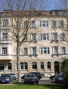 Schöne Dachwohnung mit Parkblick! - Leipzig