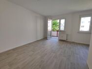 Schicke neu sanierte 1-Raumwohnung mit Balkon und Dusche im 1. OG - Grimma