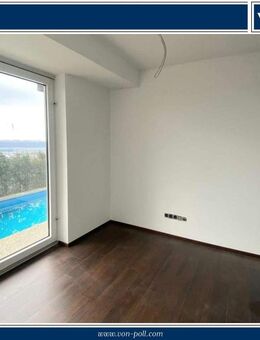 Exklusive 3,5- Zimmer-Wohnung: Erstbezug mit Alpenpanorama und Pool in Oberelchingen - Elchingen